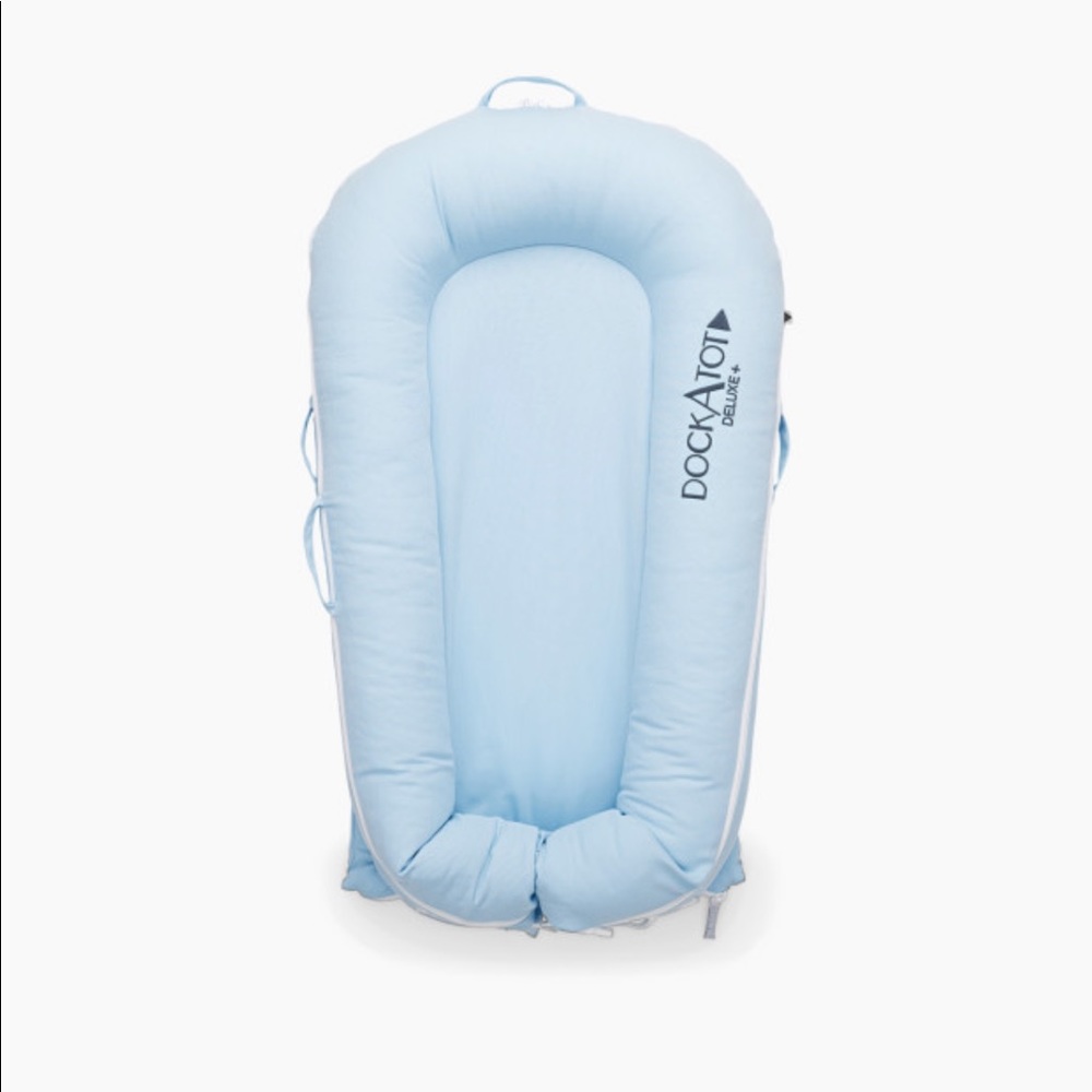 DockAtot Dock A Tot Deluxe baby lounge with TWO covers